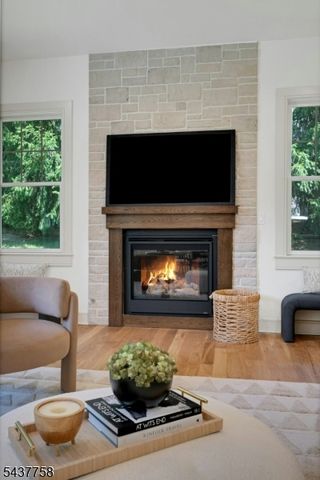 51 Brookside Ter, North Caldwell Boro, NJ 07006