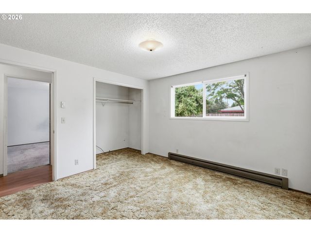 2158 N DANEBO Ave, Eugene, OR 97402