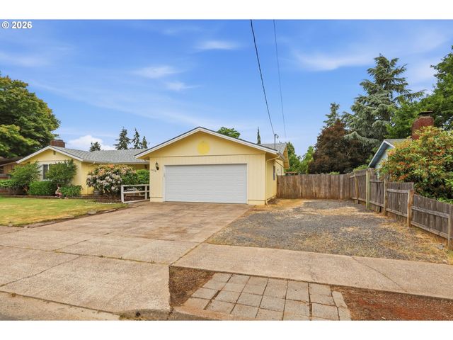 2158 N DANEBO Ave, Eugene, OR 97402
