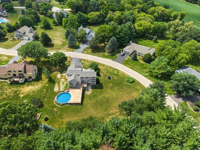 539 Creekview Lane, Rockford, IL 61114