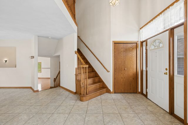 539 Creekview Lane, Rockford, IL 61114