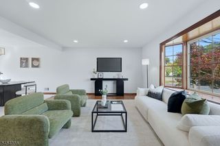 700 Willick Rd, Linden City, NJ 07036