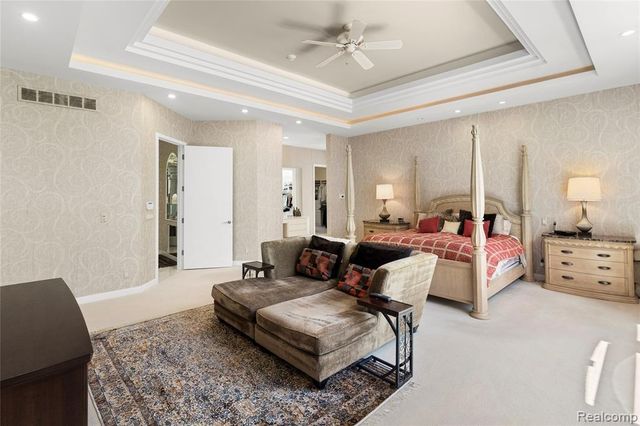8479 Misty Meadows, Grand Blanc, MI 48439