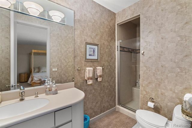 8479 Misty Meadows, Grand Blanc, MI 48439