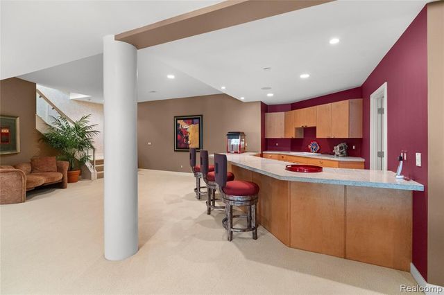 8479 Misty Meadows, Grand Blanc, MI 48439
