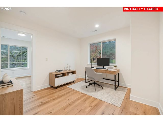 11819 Sw 60TH Ave, Portland, OR 97219