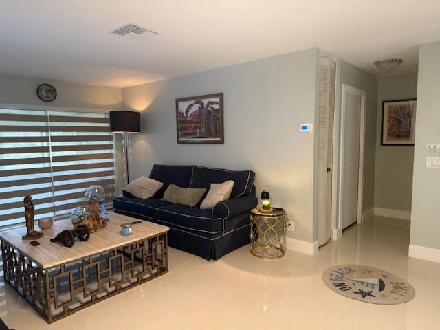 2580 Emory Drive A, West Palm Beach, FL 33415