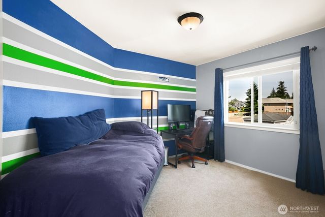 20031 11th Avenue W, Lynnwood, WA 98036