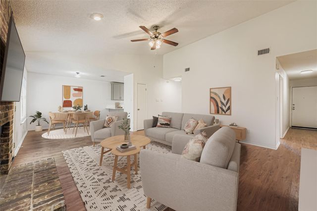 9839 Briar Ridge DR, Austin, TX 78748