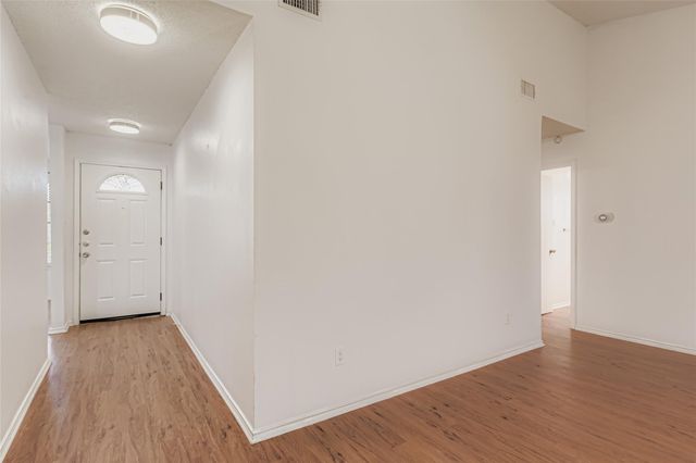 9839 Briar Ridge DR, Austin, TX 78748