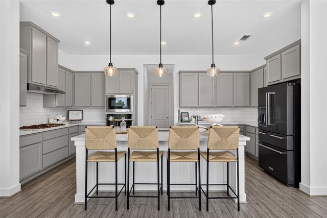 8926 Darlington Cove Court, Cypress, TX 77433
