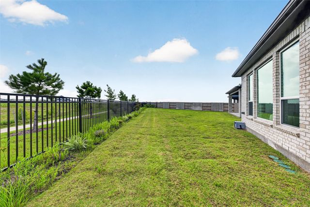 8926 Darlington Cove Court, Cypress, TX 77433