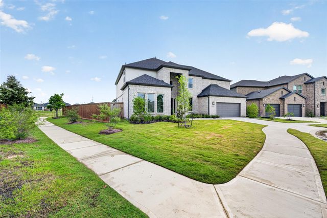 8926 Darlington Cove Court, Cypress, TX 77433