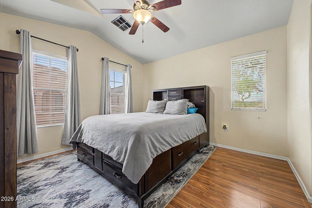 Image 10 of property listing at 2024 S BALDWIN -- 74, Mesa, AZ 85209