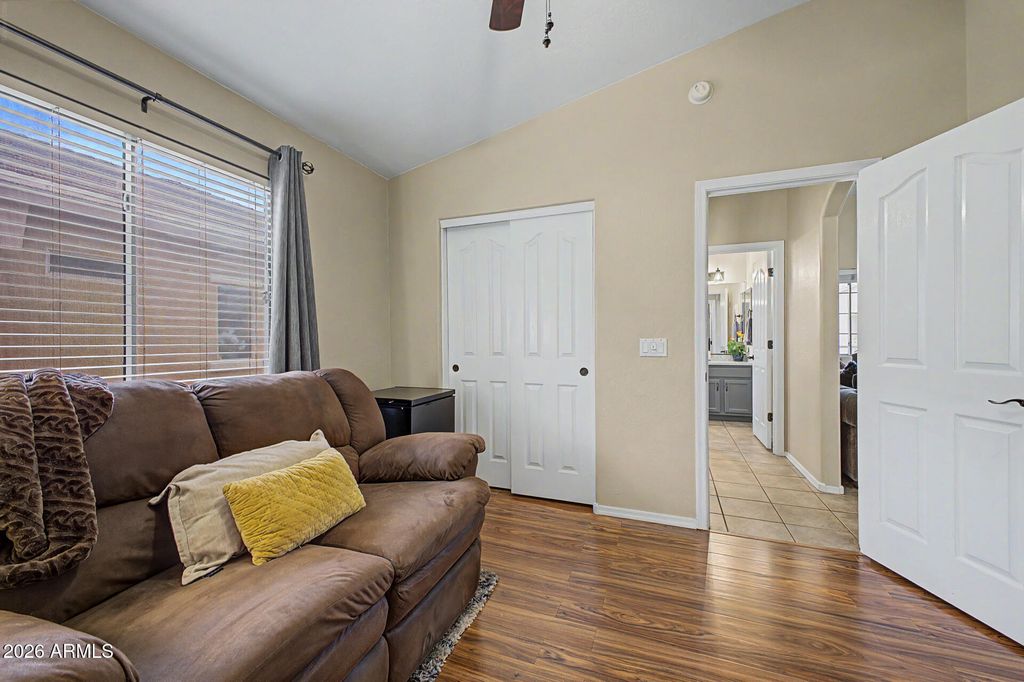 Image 16 of property listing at 2024 S BALDWIN -- 74, Mesa, AZ 85209