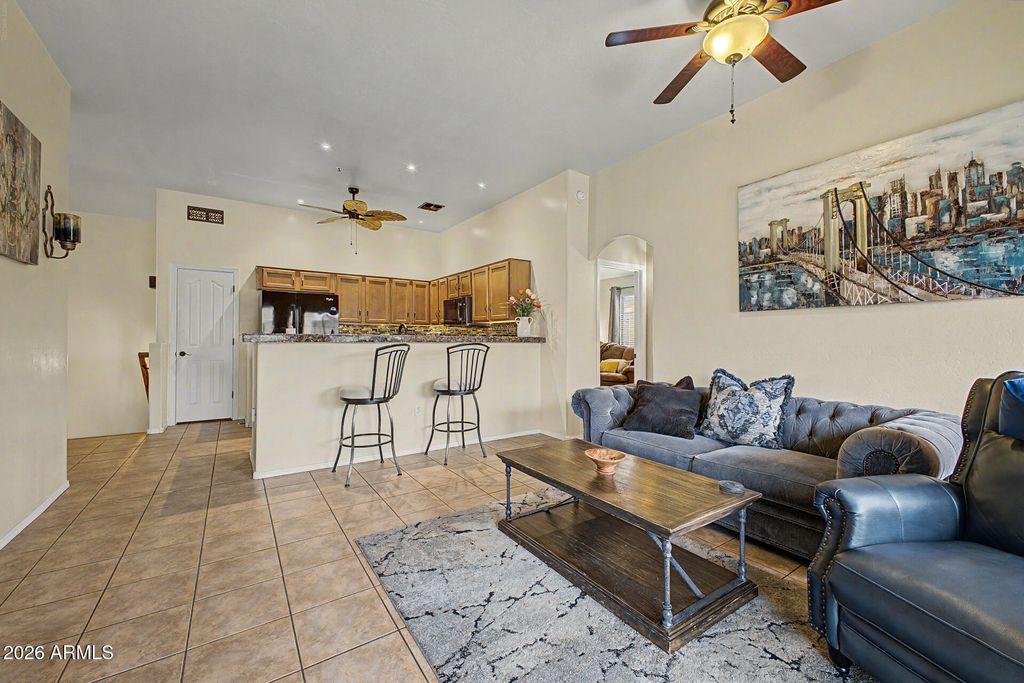 Image 5 of property listing at 2024 S BALDWIN -- 74, Mesa, AZ 85209