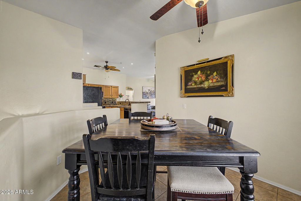 Image 6 of property listing at 2024 S BALDWIN -- 74, Mesa, AZ 85209