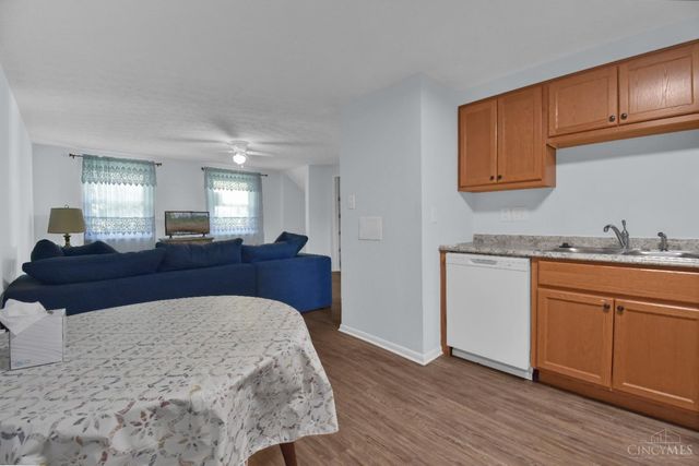 2508 Mustang Drive, Cincinnati, OH 45211