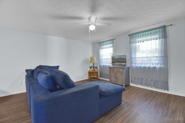 2508 Mustang Drive, Cincinnati, OH 45211