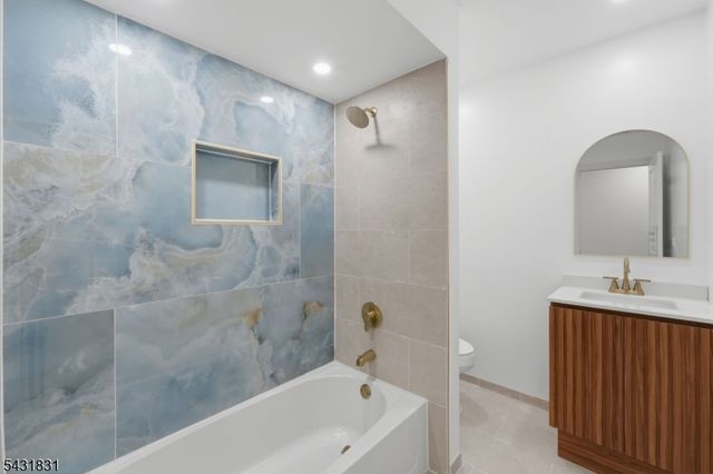 67 Grant Ave, Piscataway Twp., NJ 08854