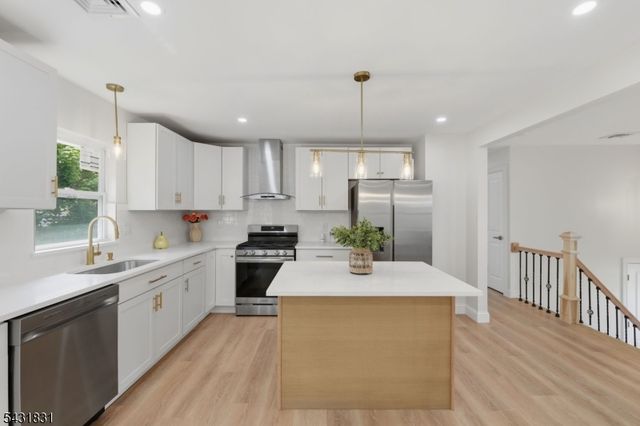 67 Grant Ave, Piscataway Twp., NJ 08854