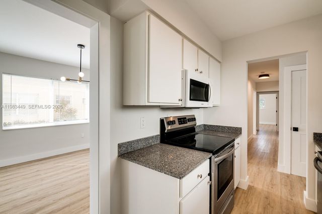 2920 S Le Jeune Rd 1, Coral Gables, FL 33134