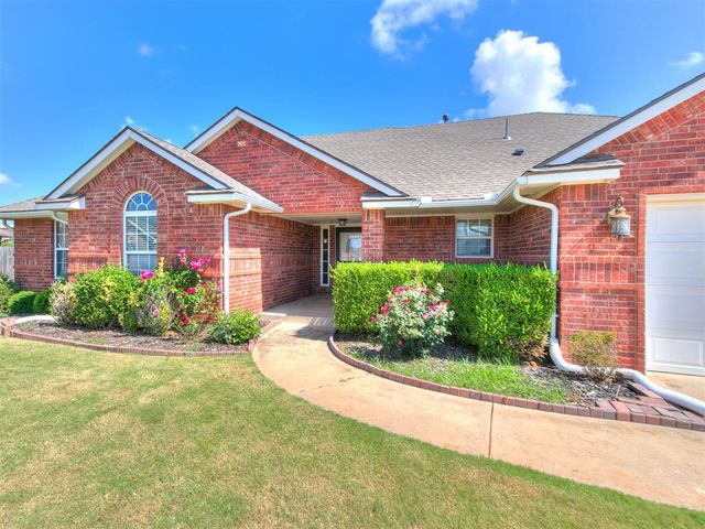 925 NE 30th Street, Oklahoma City, OK 73160