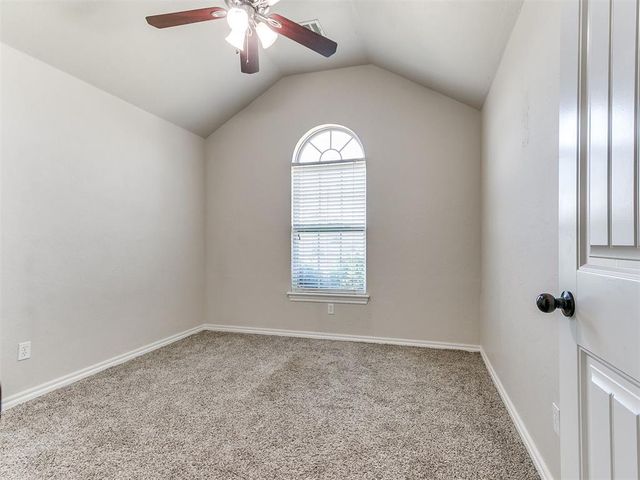 925 NE 30th Street, Oklahoma City, OK 73160