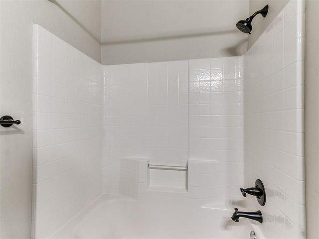 925 NE 30th Street, Oklahoma City, OK 73160