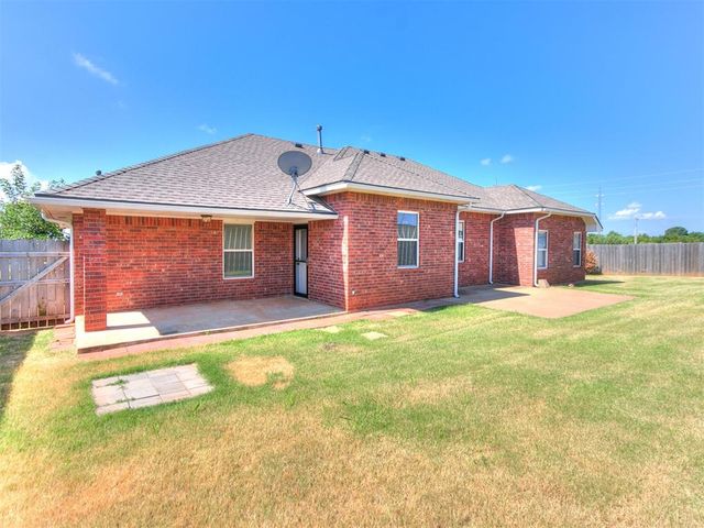 925 NE 30th Street, Oklahoma City, OK 73160