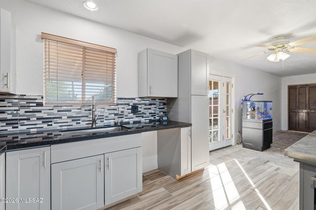 4101 W Barque Drive, Tucson, AZ 85741