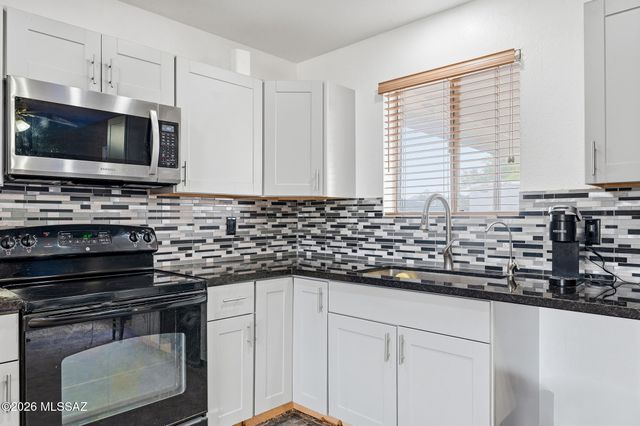 4101 W Barque Drive, Tucson, AZ 85741