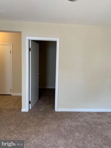 1605 CHARLES ST, Fredericksburg, VA 22401