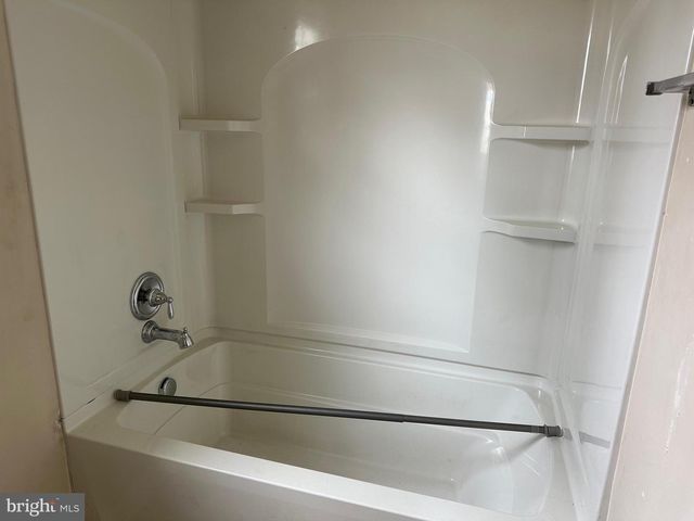 1605 CHARLES ST, Fredericksburg, VA 22401