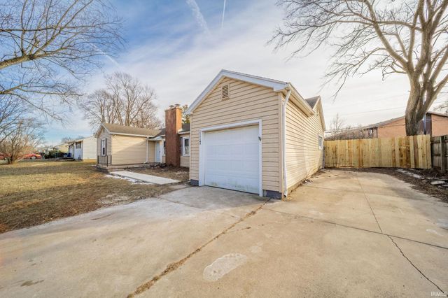 1117 W Haines Avenue, Muncie, IN 47303