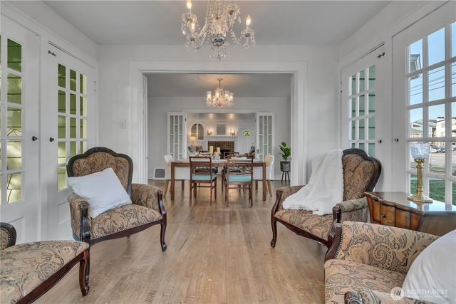 7656 Pacific Avenue, Tacoma, WA 98408