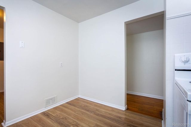 1377 Chapin Avenue, Birmingham, MI 48009