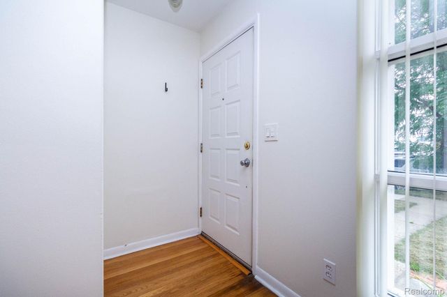 1377 Chapin Avenue, Birmingham, MI 48009