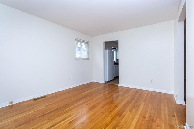 1377 Chapin Avenue, Birmingham, MI 48009