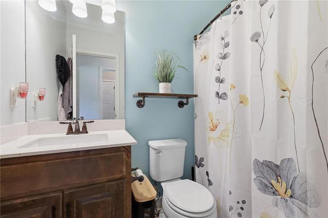10836 N Crystal Avenue, Kansas City, MO 64156