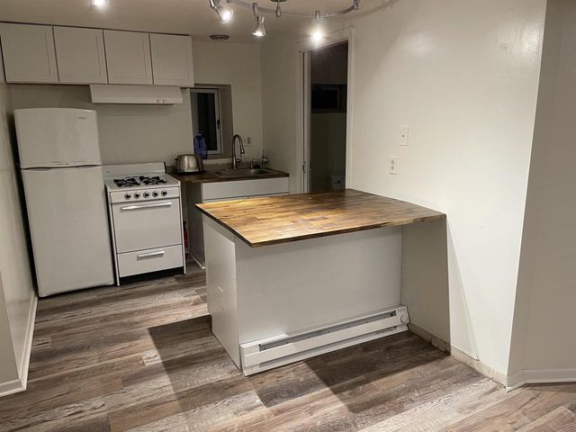1015 E Johnson Street, Madison, WI 53703