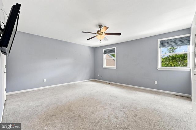 106 WOODSIDE CIR, Dresher, PA 19025
