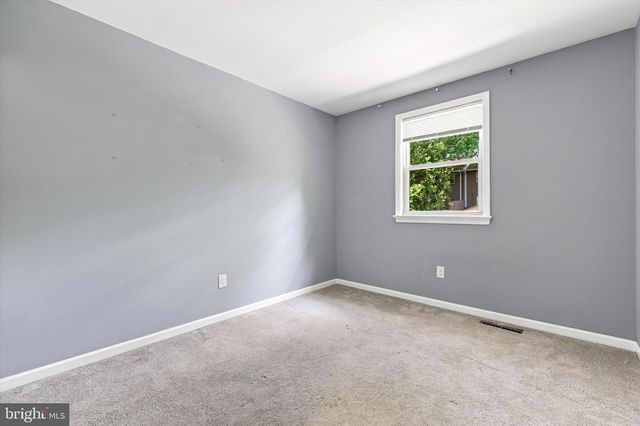 106 WOODSIDE CIR, Dresher, PA 19025