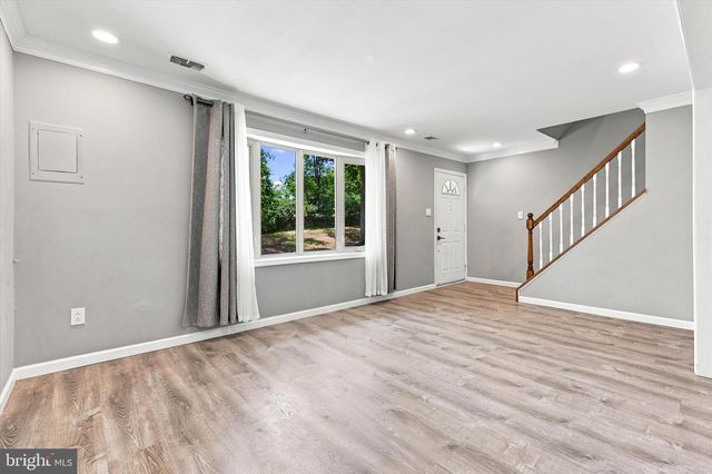106 WOODSIDE CIR, Dresher, PA 19025