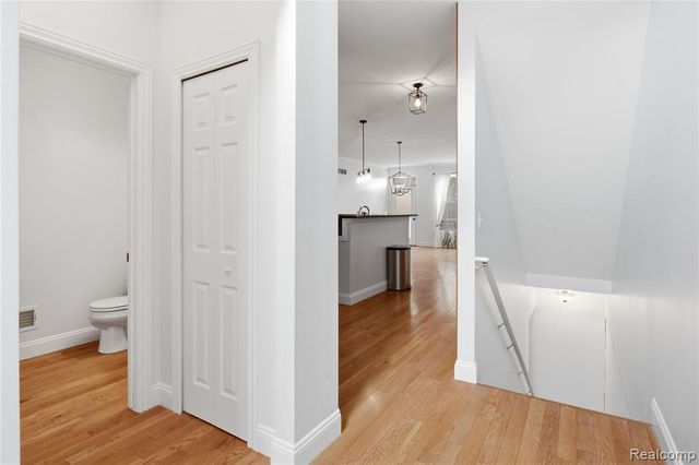 3025 Aspen Lane, Ann Arbor, MI 48108