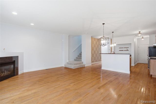 3025 Aspen Lane, Ann Arbor, MI 48108