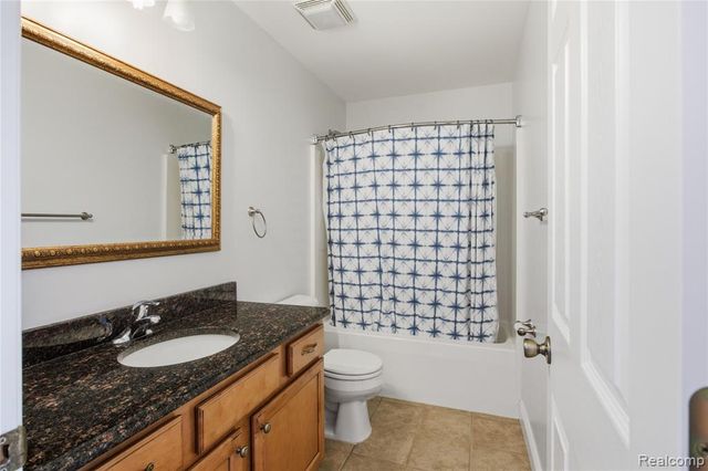 3025 Aspen Lane, Ann Arbor, MI 48108