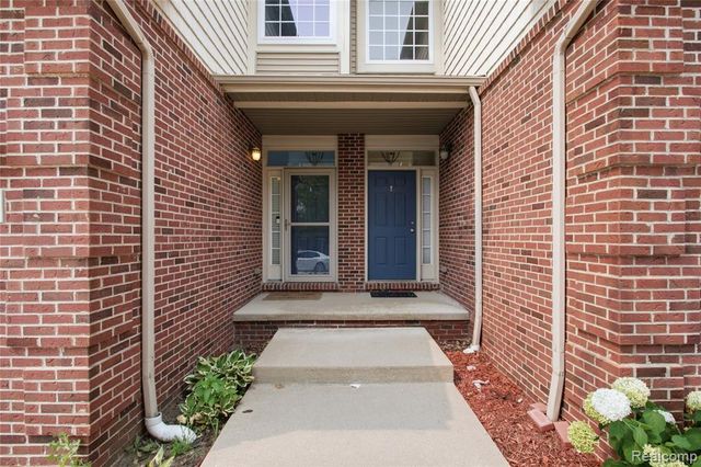 3025 Aspen Lane, Ann Arbor, MI 48108