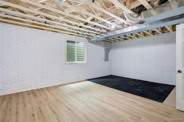 3025 Aspen Lane, Ann Arbor, MI 48108