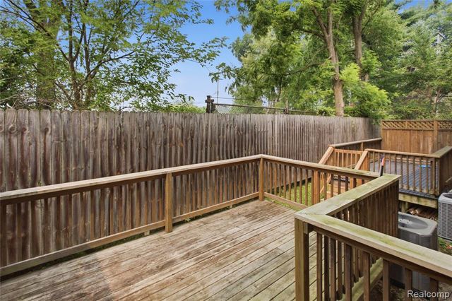 3025 Aspen Lane, Ann Arbor, MI 48108